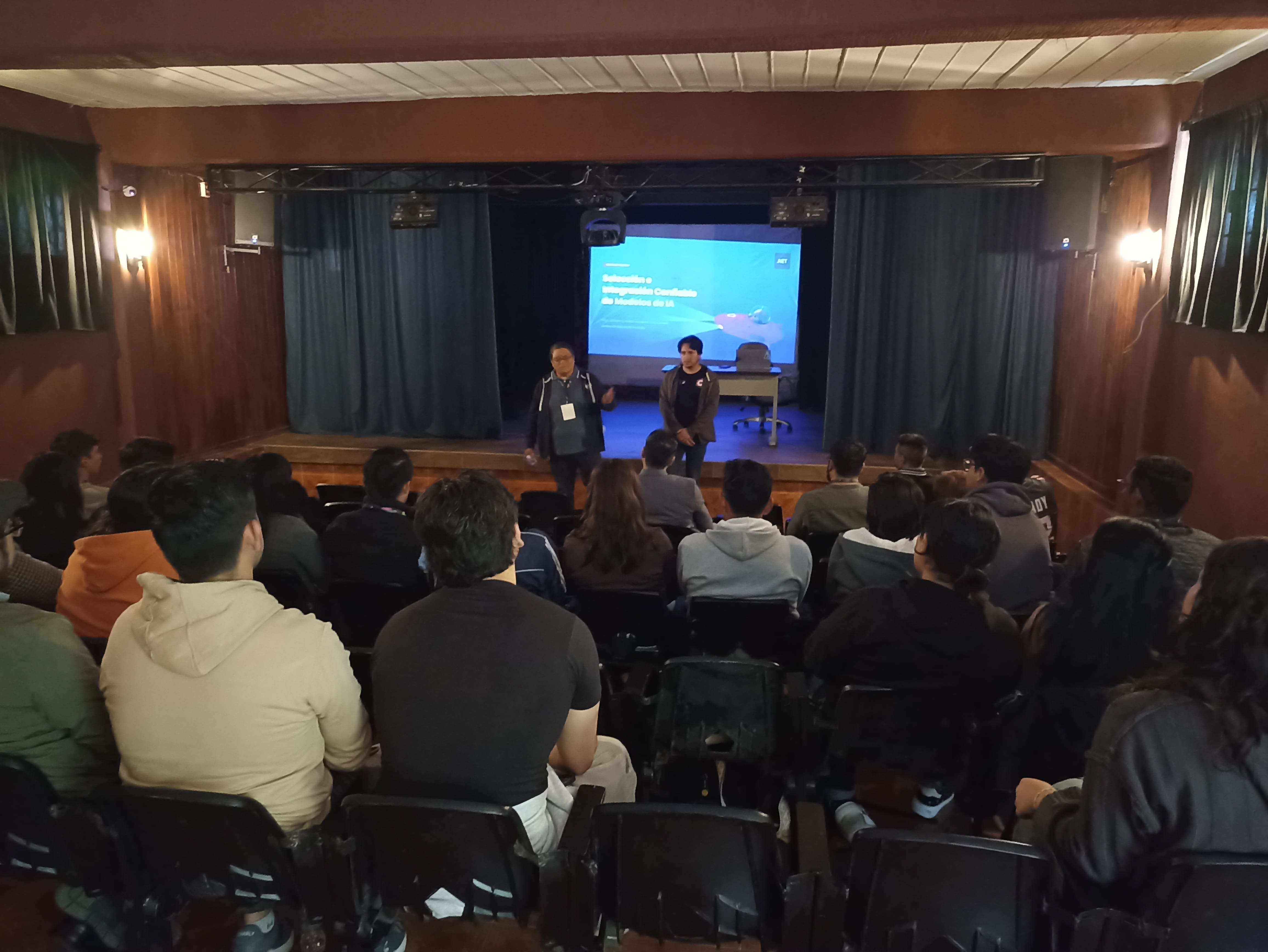 Demo técnica en Build Localhost Puebla 2026