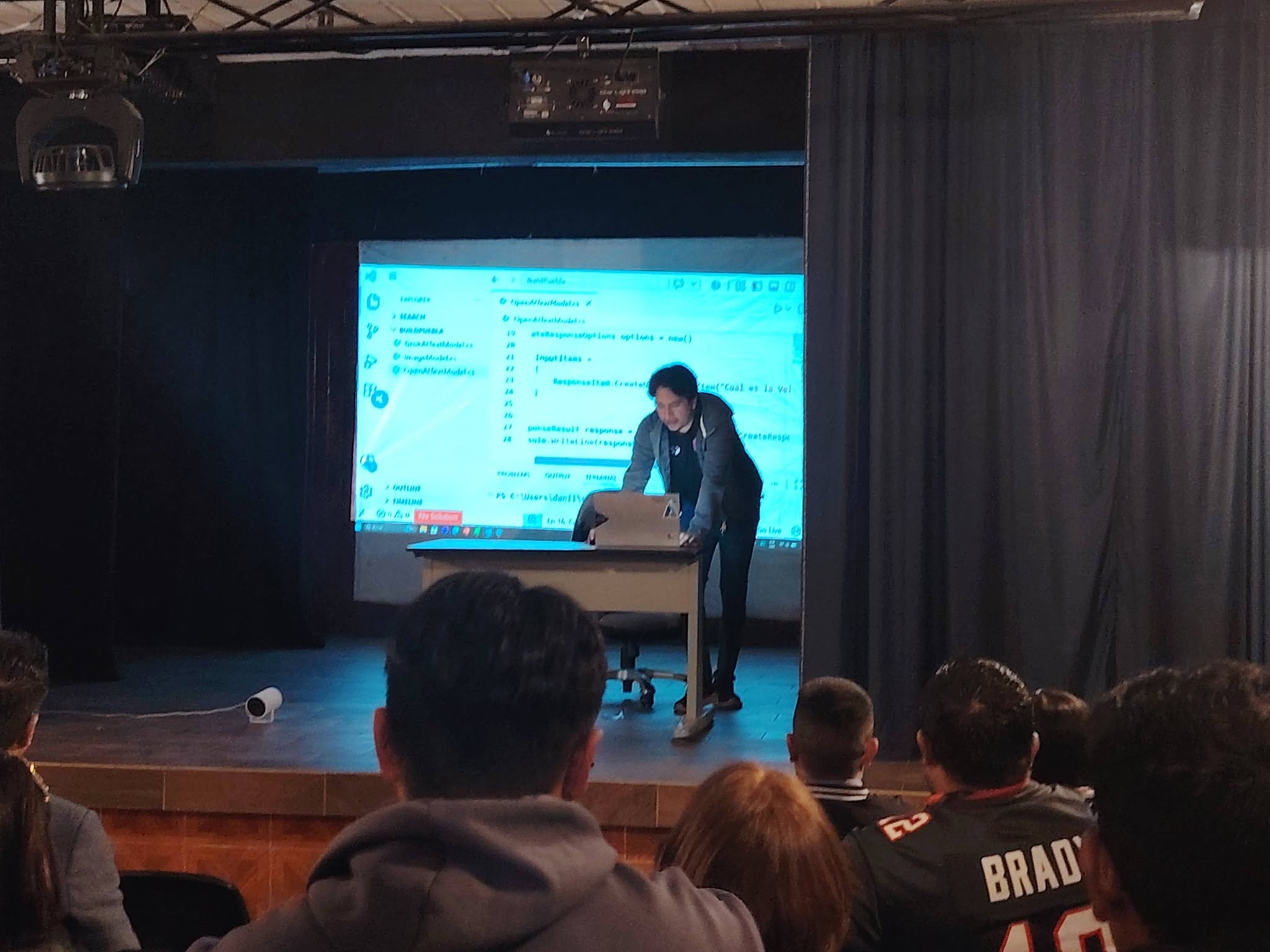 Charla en Build Localhost Puebla 2026