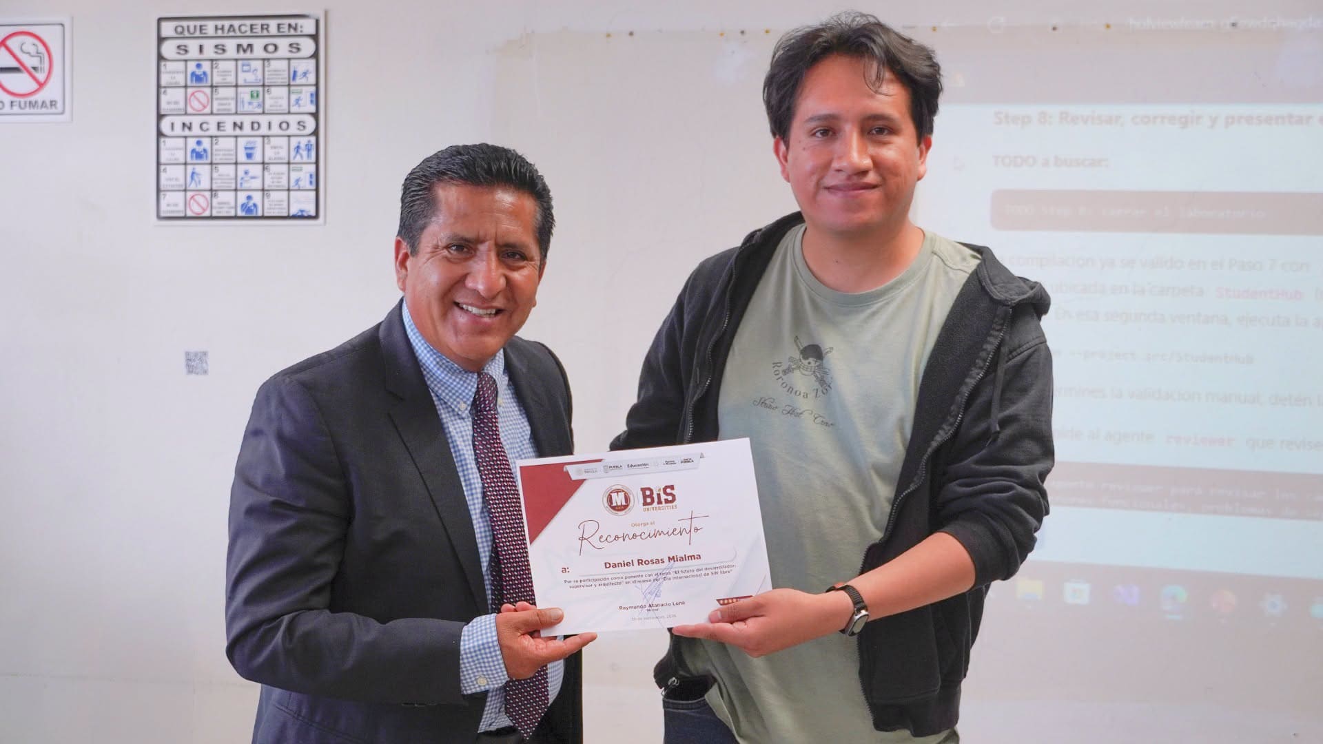 Reconocimiento por el taller de OpenCode en la Universidad Politécnica Metropolitana de Puebla